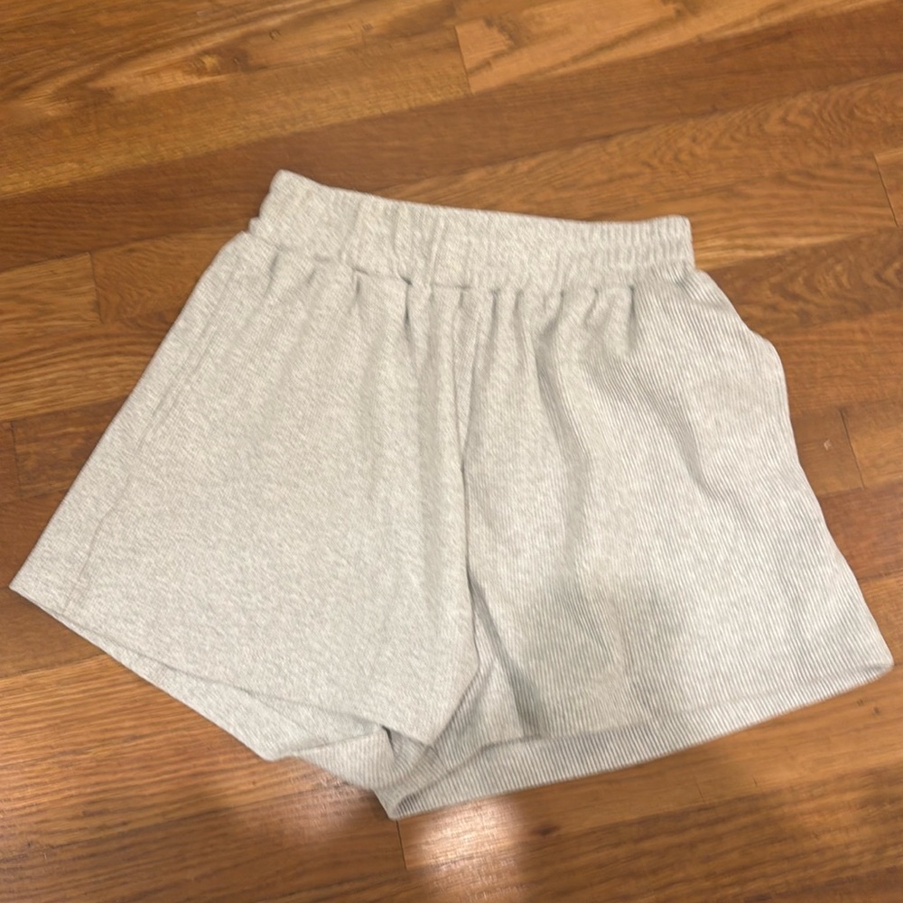 Daily Drills Thermal Resort Shorts XS/S SOLD OUT ONLINE